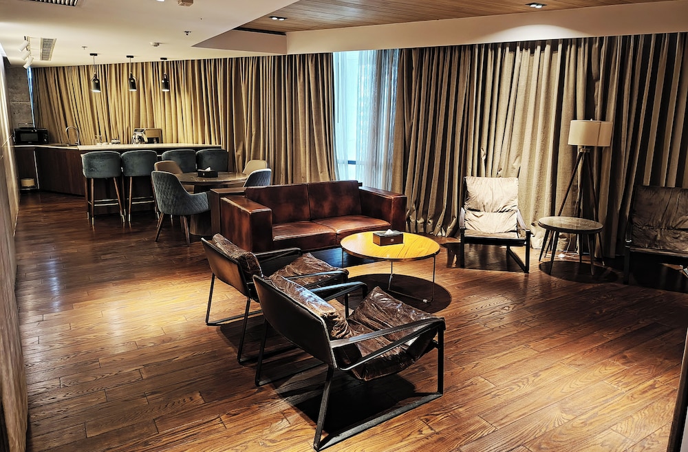The Residence by Gulshan Club Limited 39/63