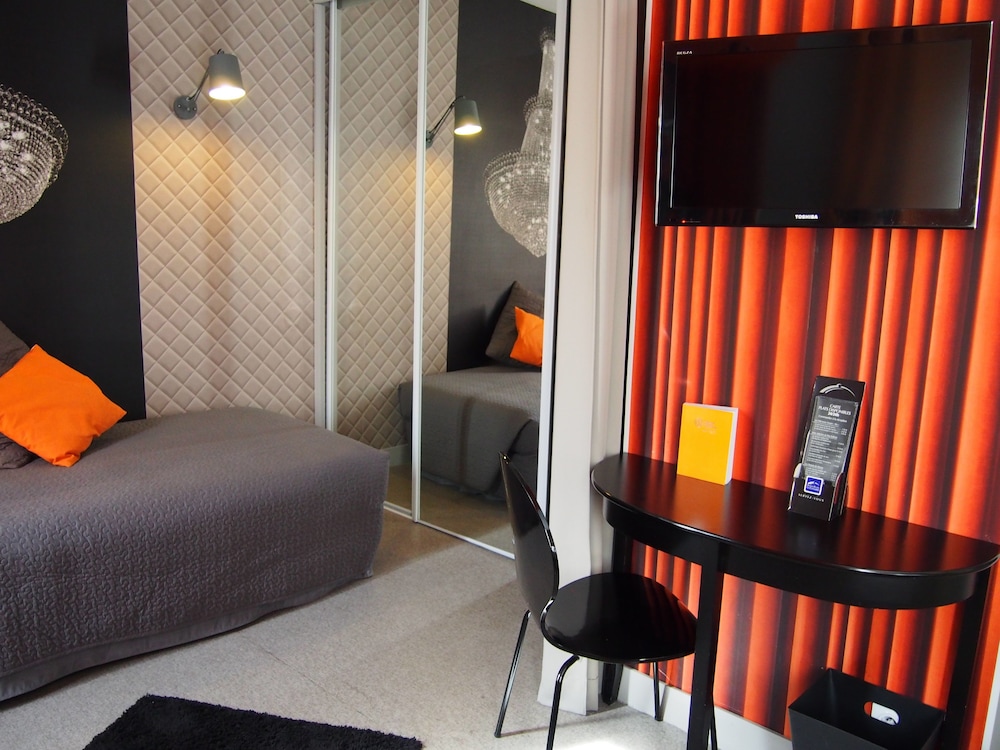 Porte de Versailles Hotel 31/48