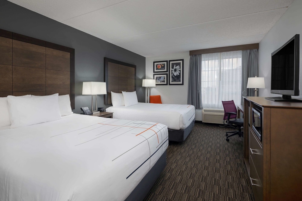 La Quinta Inn & Suites by Wyndham Atlanta Douglasville 18/53