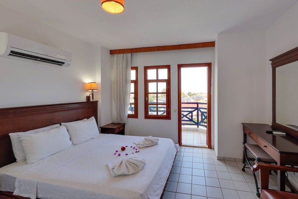 Study, Double Bed, Pet Friendly