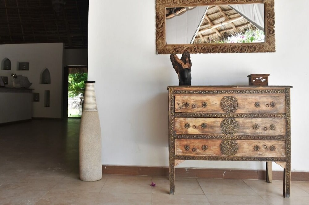 Sea View Lodge Boutique Hotel 8/76