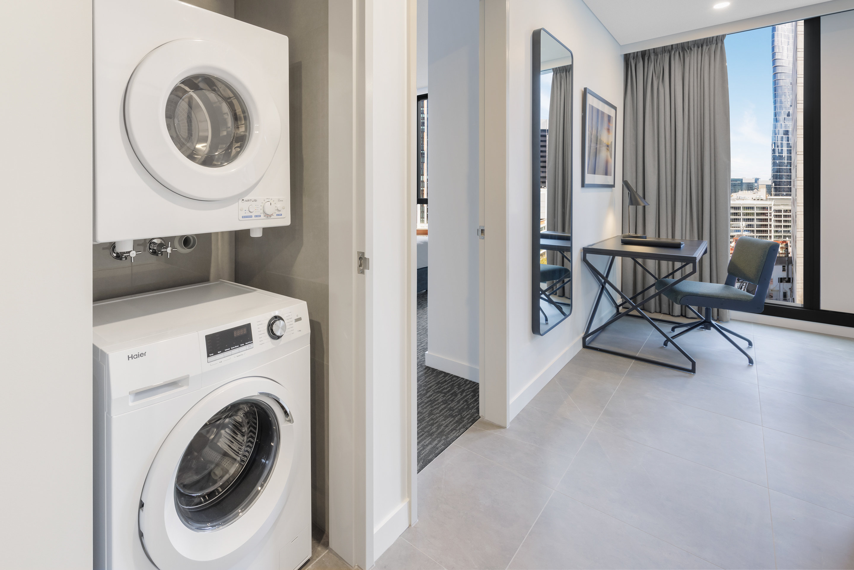 Meriton Suites Melbourne 26/50