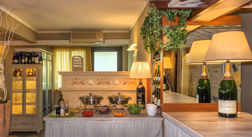 Hotel Siesta 11/66