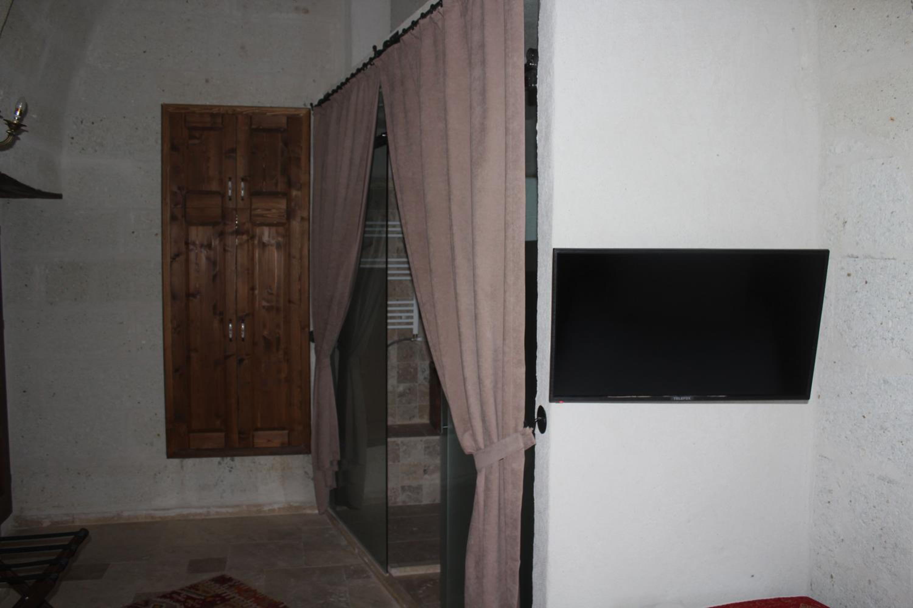 Kemerli House 12/23