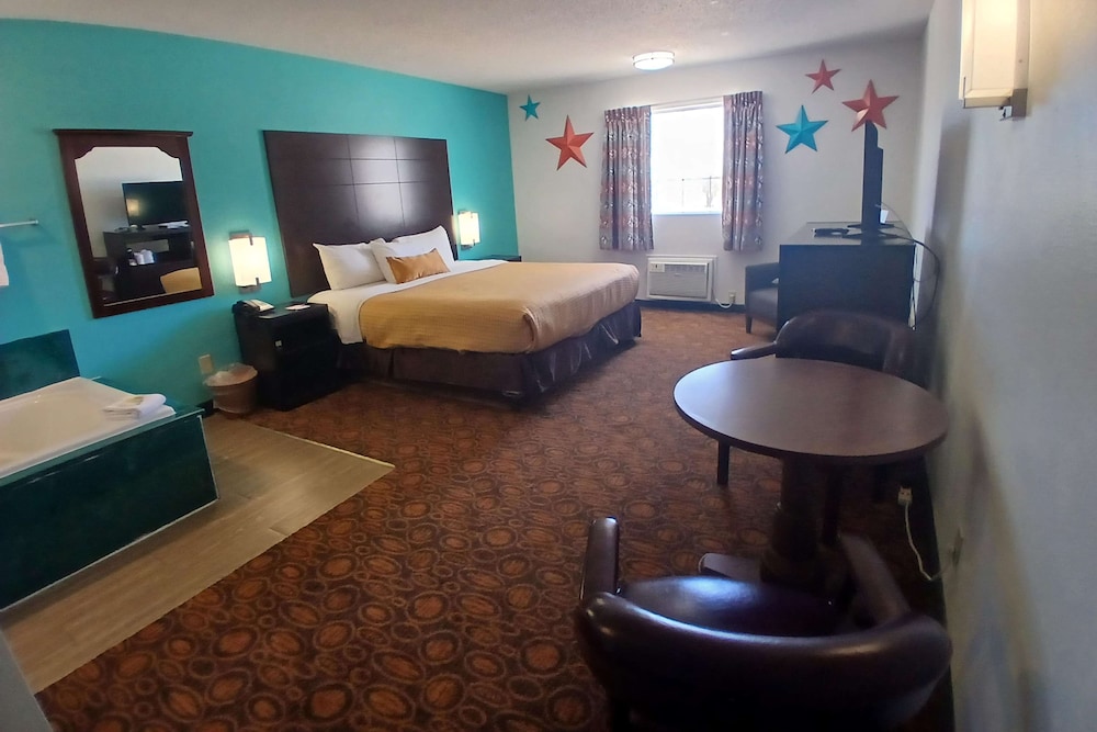 Howard Johnson by Wyndham Branson Theatre District 59/59