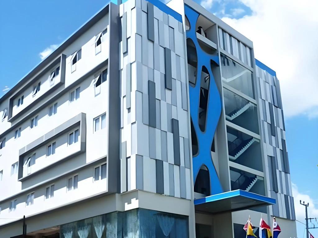 Zenith Hotel Kendari 35/43