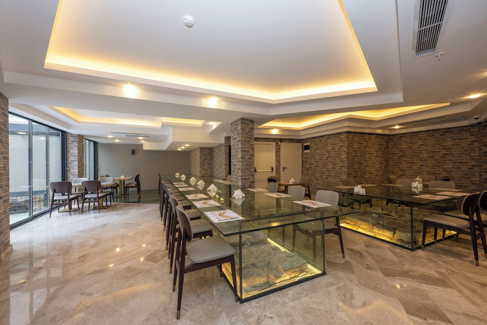Hotel Ravi Istanbul 41/58
