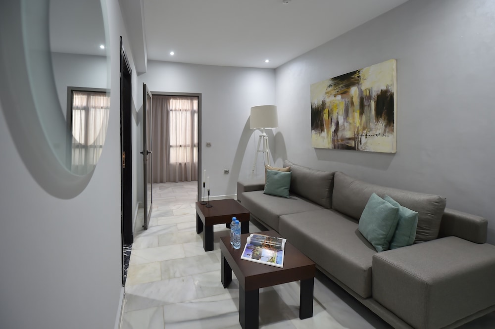 Le Yacht Suites hotel 12/36