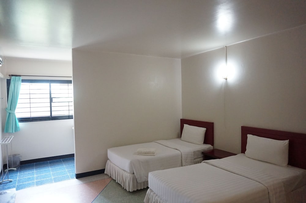 STANDARD, TWIN BEDS