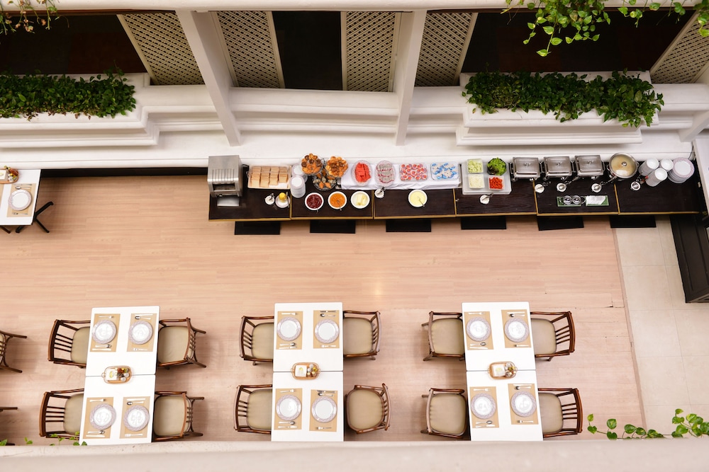 ARAWANA REGENCY PARK SUKHUMVIT EX ASPIRA GRAND REGENCY SUKHUMVIT in BANGKOK