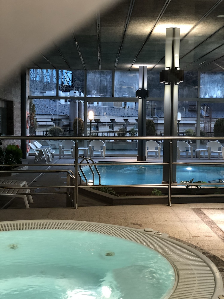 Mercure Andorra Hotel 22/50