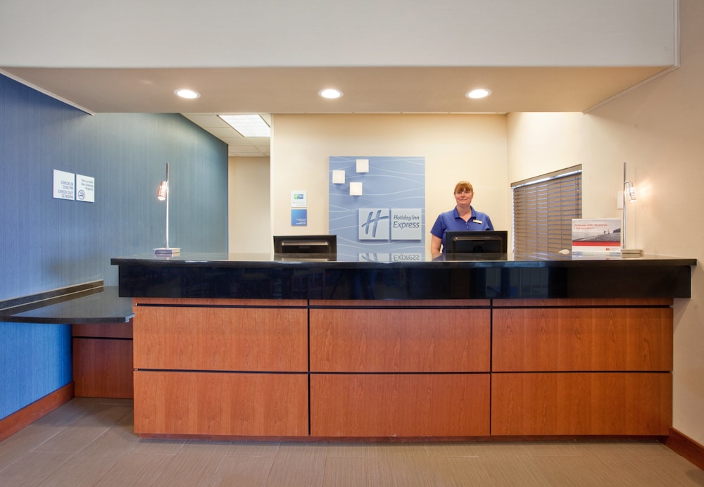 Holiday Inn Express Hotel Suites Beatrice 9/76