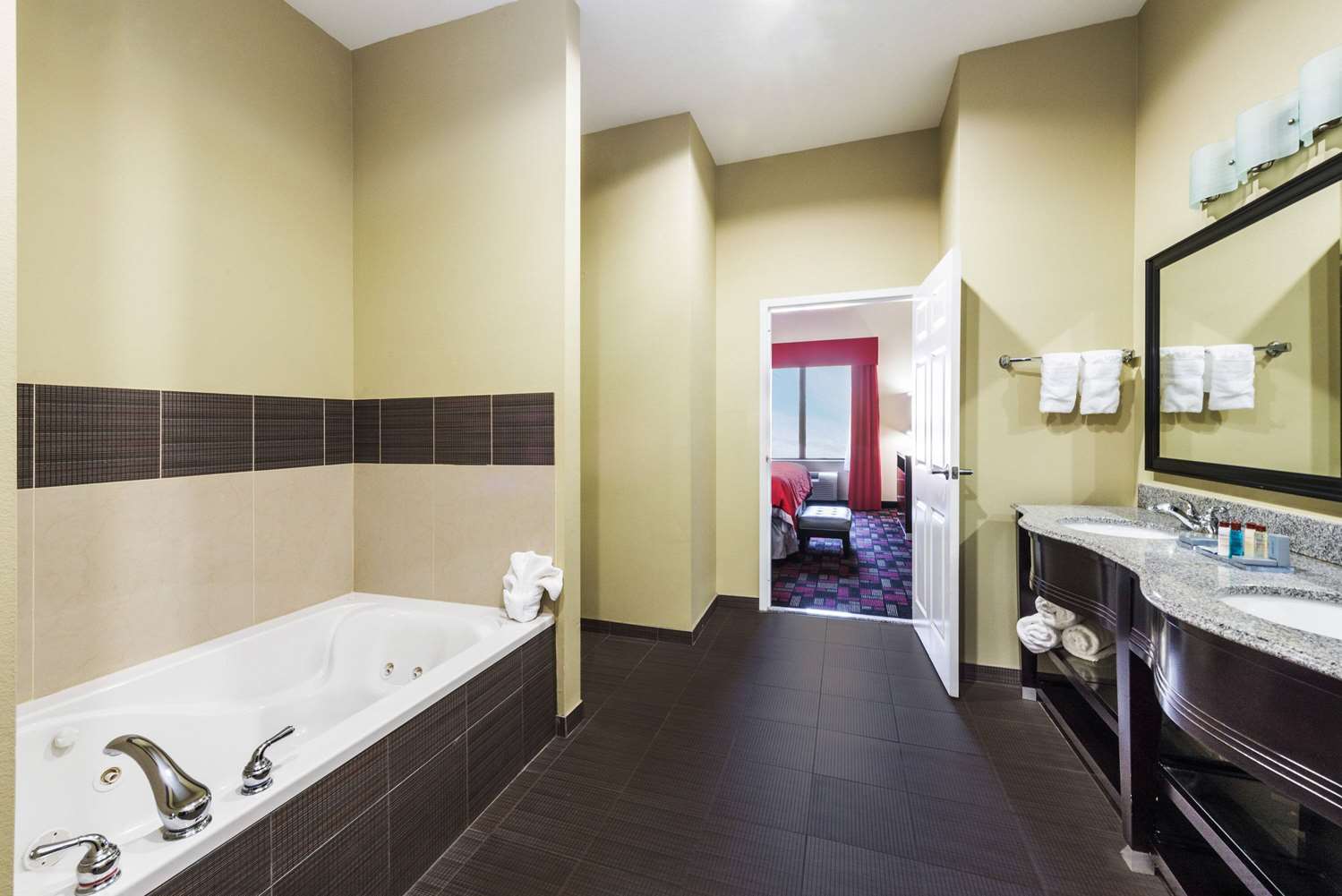 Wingate By Wyndham Lake Charles Casino Area 44/44