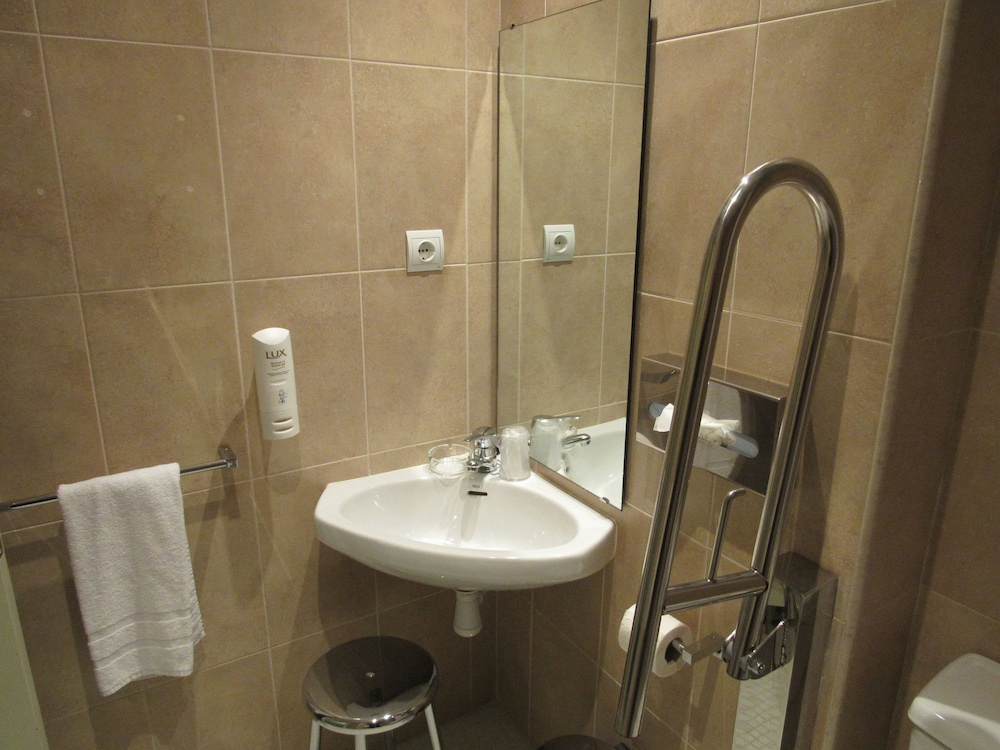 Holiday Inn Express Onda 12/49