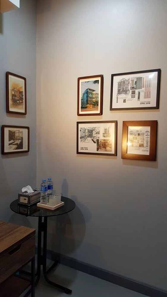 PAMA House Boutique Hostel 51/55