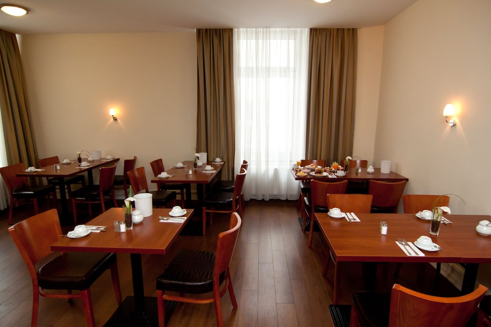 Hotel Continental Hamburg 31/33