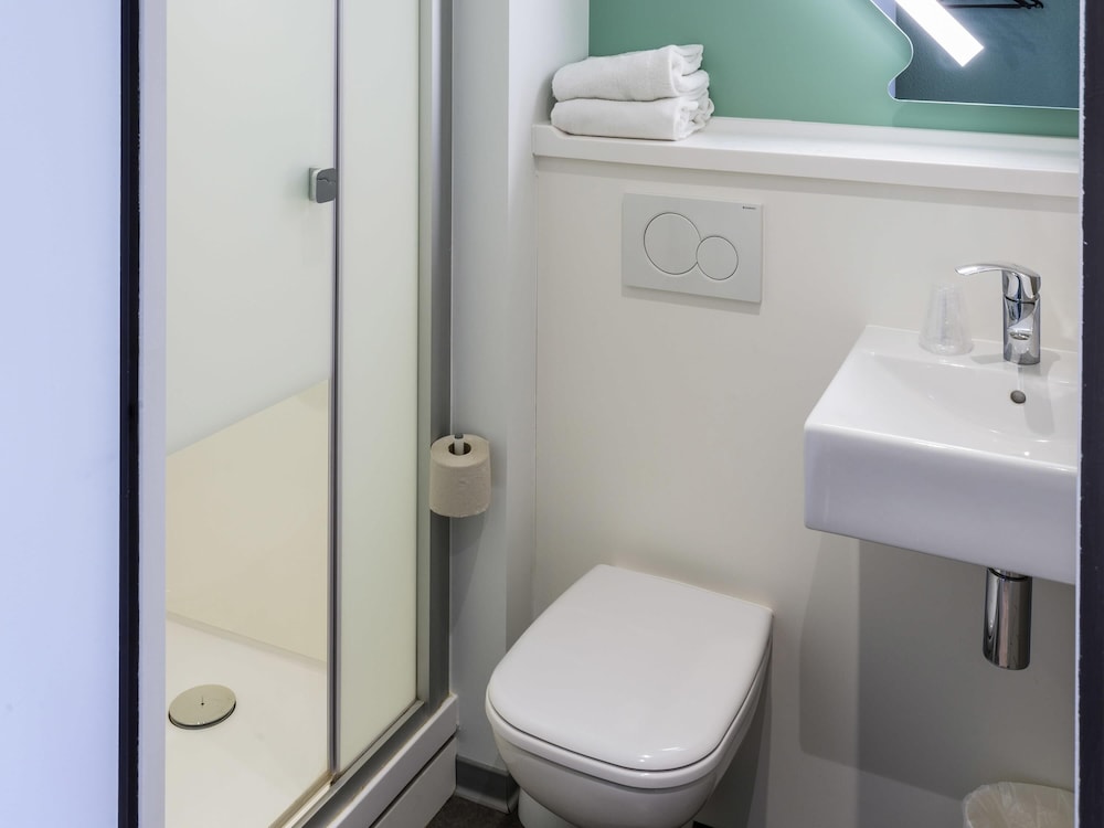 ibis budget Senlis 46/50