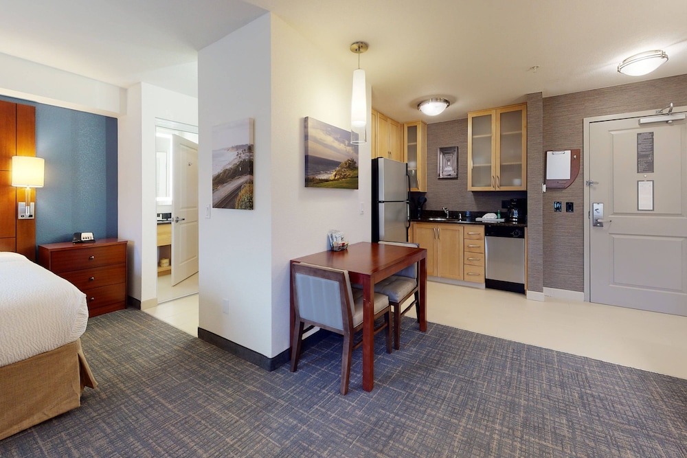 Residence Inn San Diego Del Mar 7/46