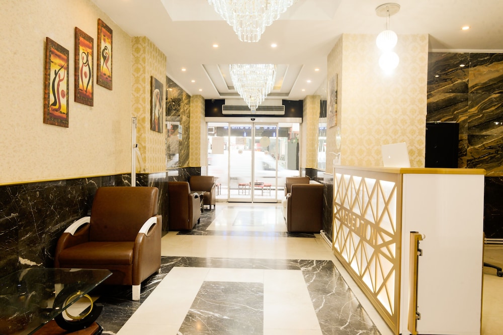 Yakut Hotel 4/9