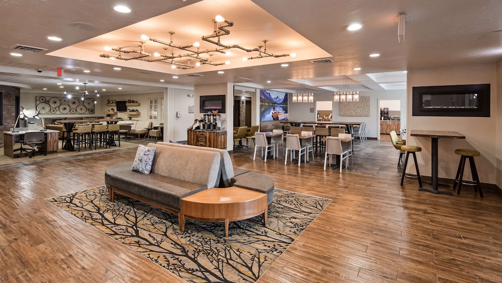 Best Western Plus Grant Creek Inn 29/40