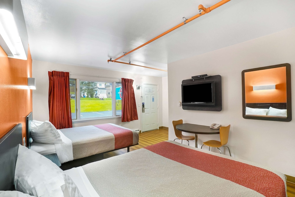 Motel6 Ilion, NY 7/25