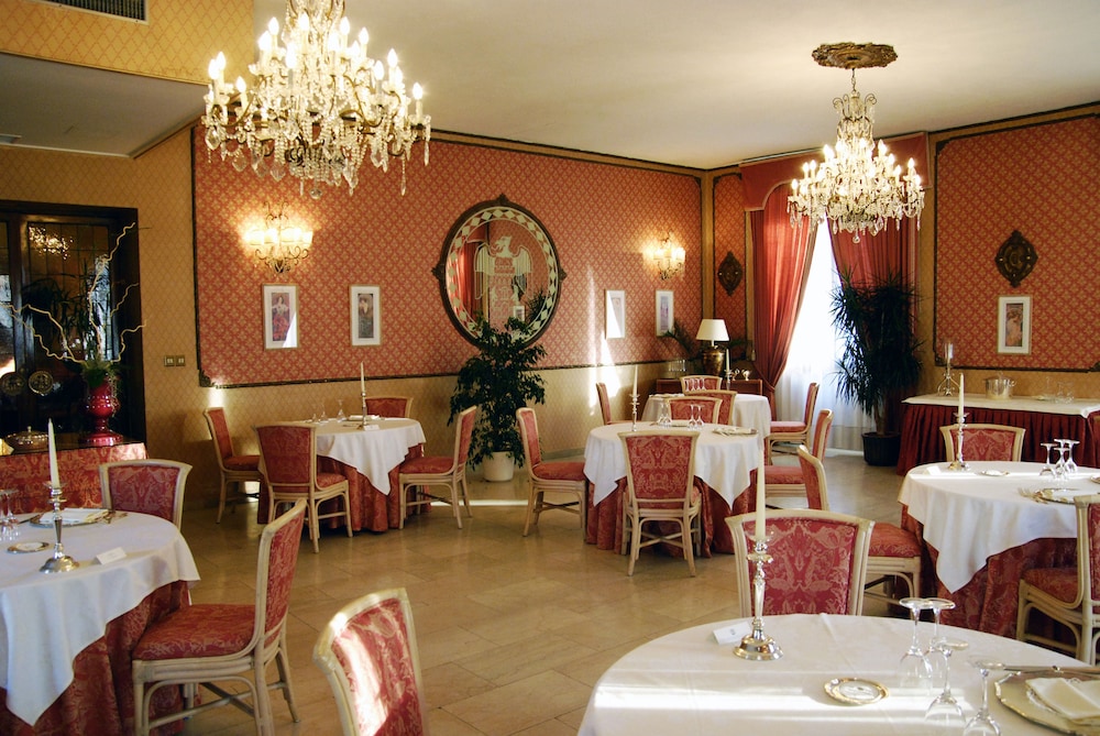 Park Hotel Villa Ariston 62/73