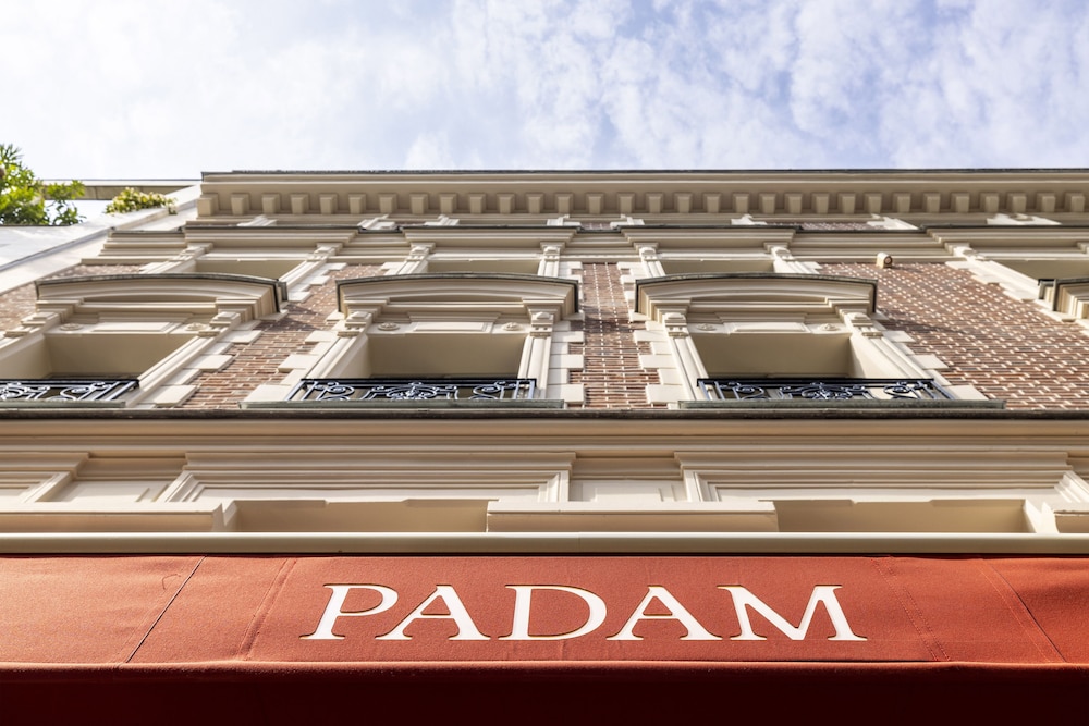 Padam Hotel 2/50