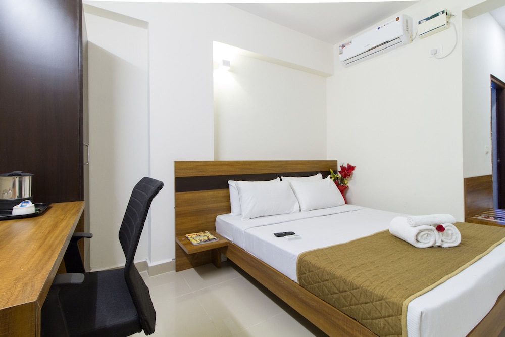 The Sanctum Suites Whitefield 24/49