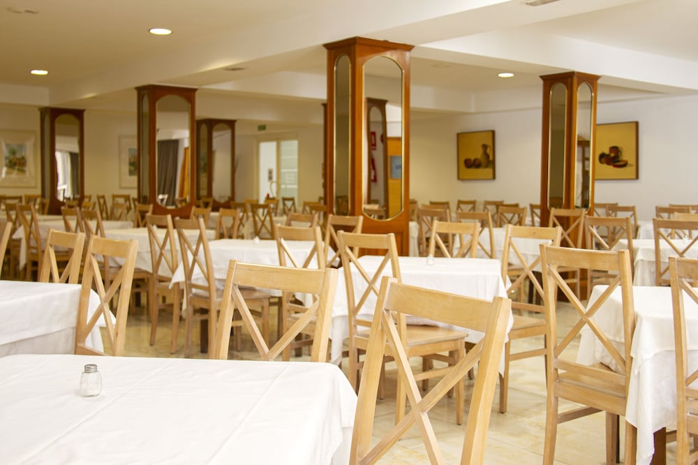 Hotel Selva Arenal 53/64