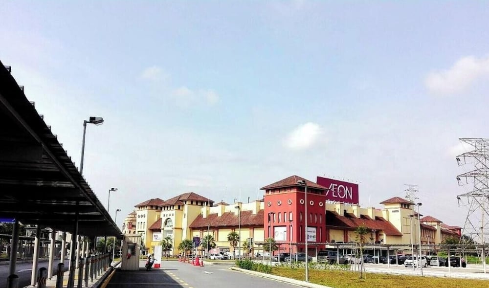 Hotel 99 - Pusat Bandar Puchong 7/48