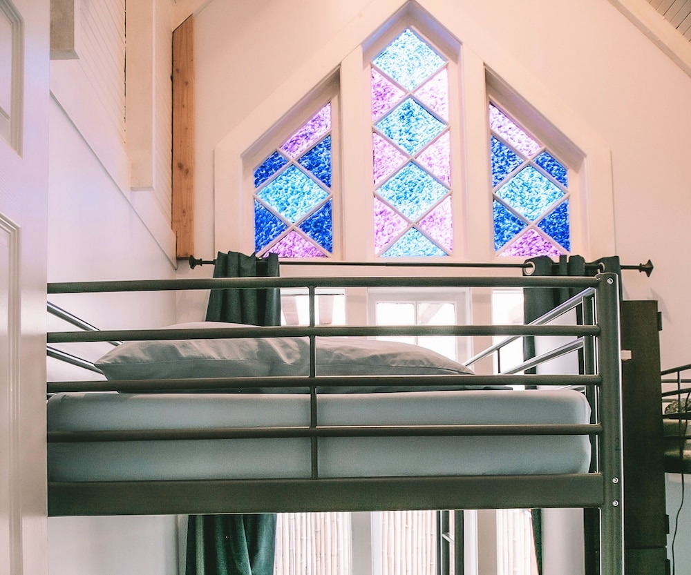 The Rumi Hostel 3/50