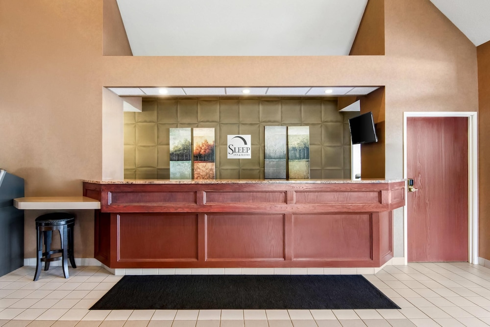 Sleep Inn & Suites Bay View Acme - Traverse City 3/68