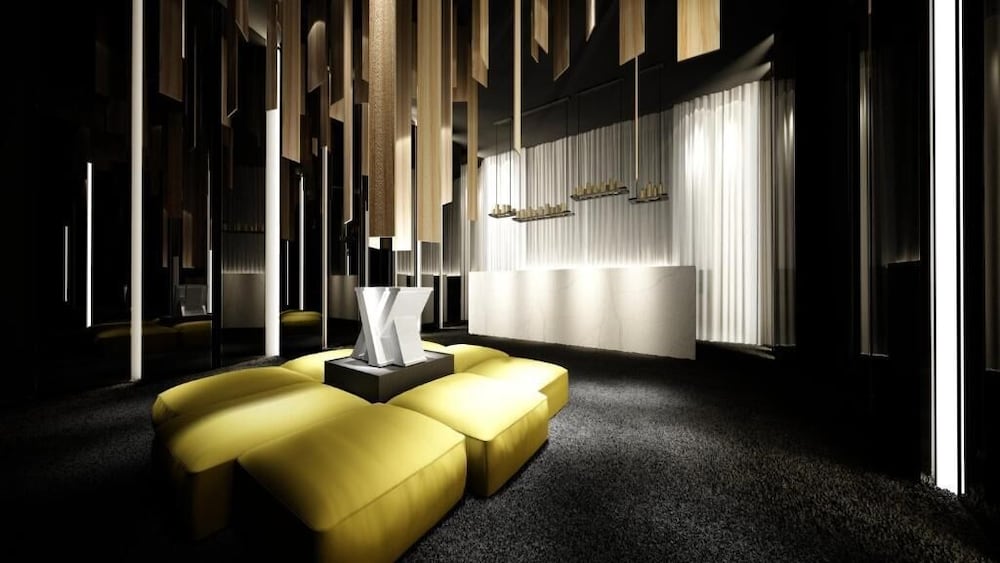 VIA HOTEL ZHONGXIAO 16/25