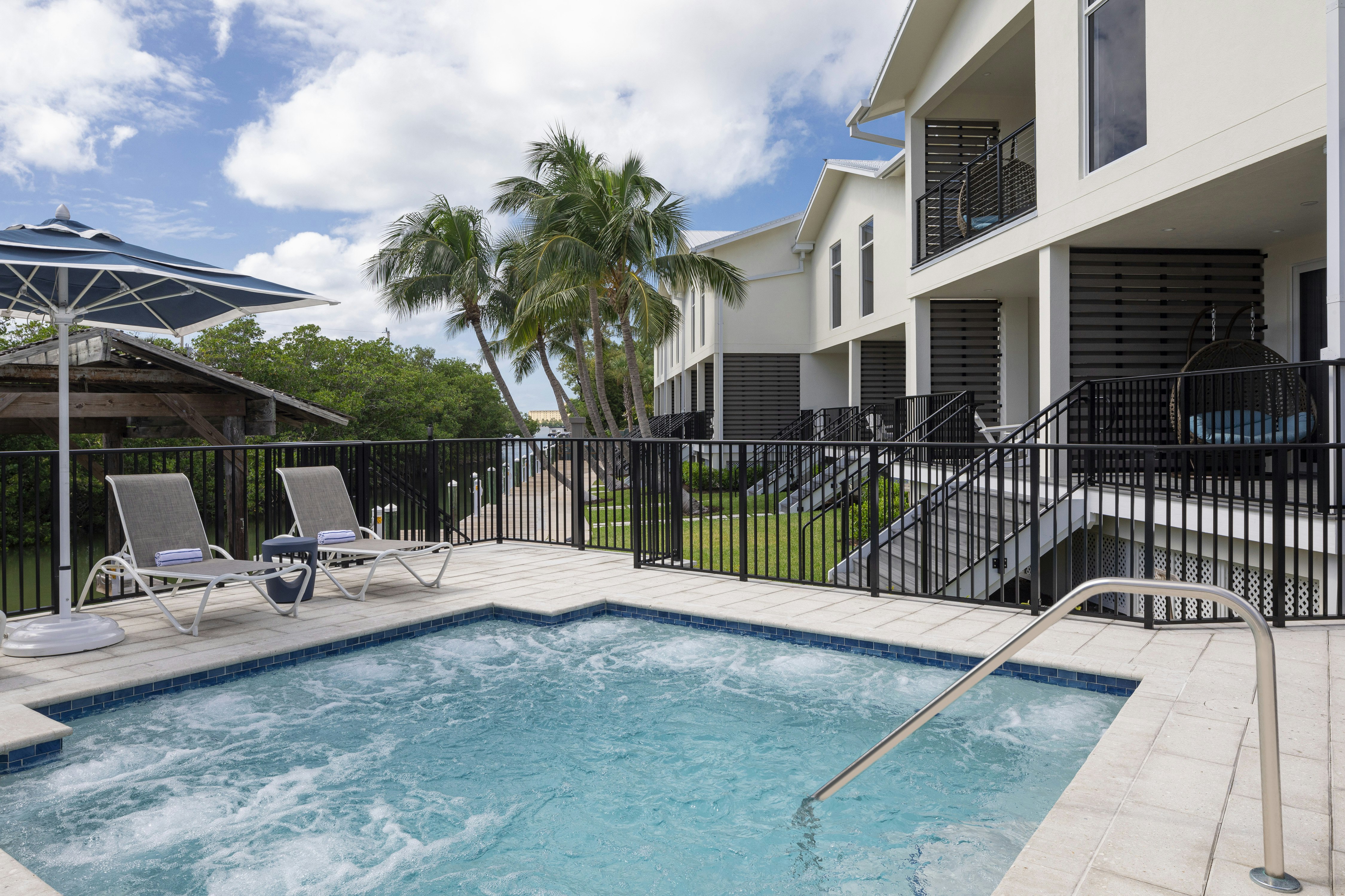 The Capitana Key West 52/60