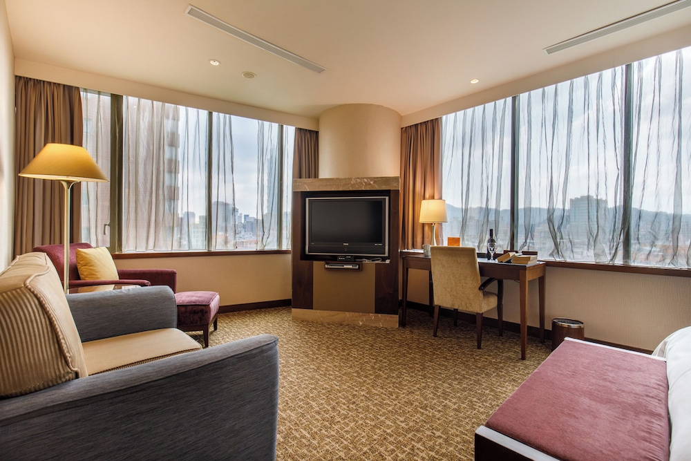 Hd Palace Hotel 24/50