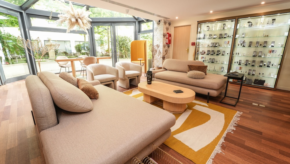 Mercure Paris Gare Montparnasse TGV 23/49