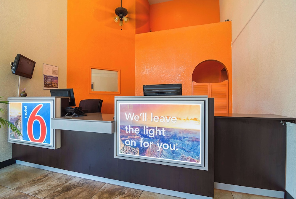 Motel6 Chandler, AZ 7/41