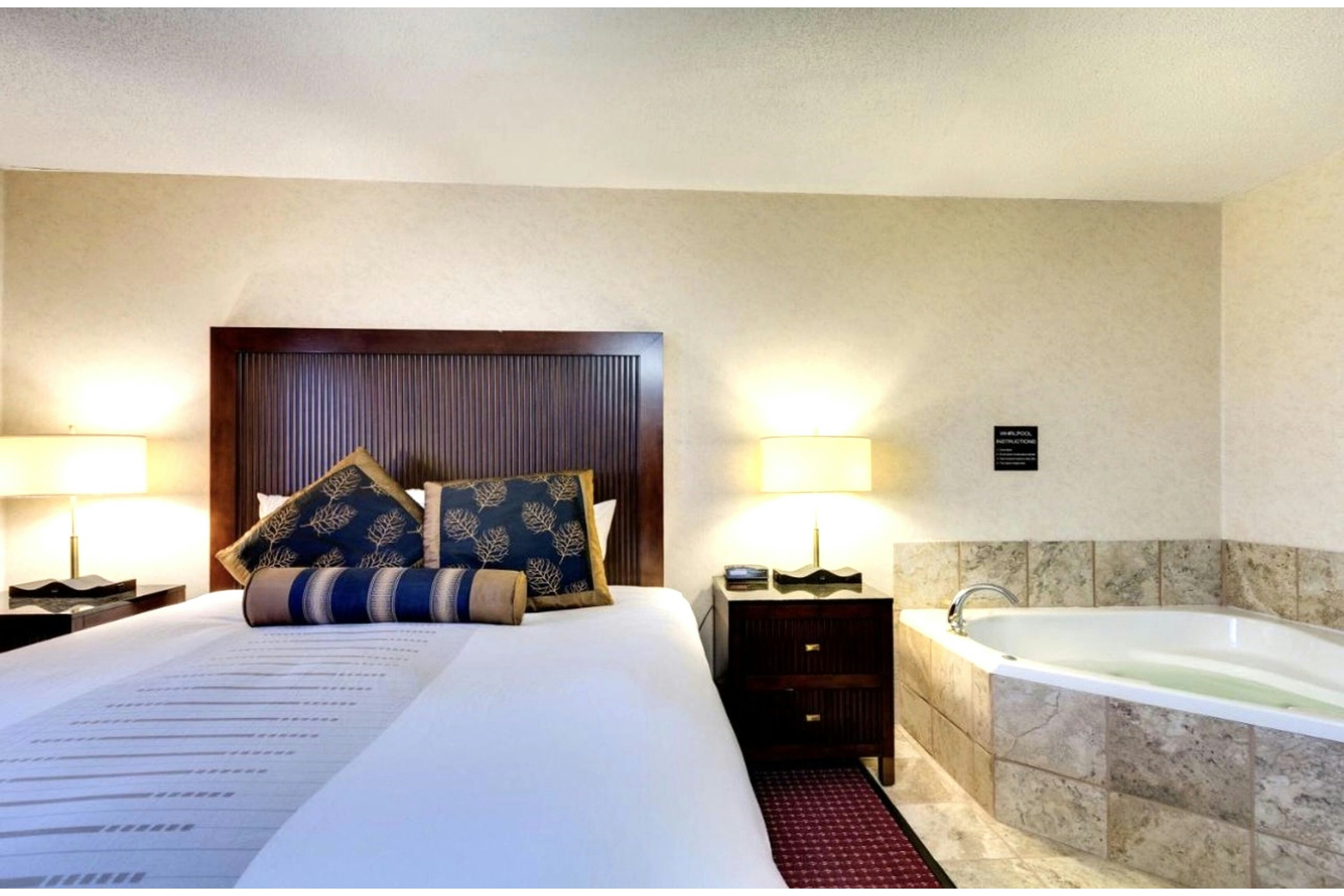Fireside Inn & Suites 67/88