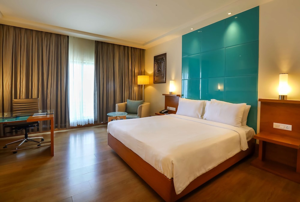 Radisson Blu Hotel Chennai City Centre 10/46