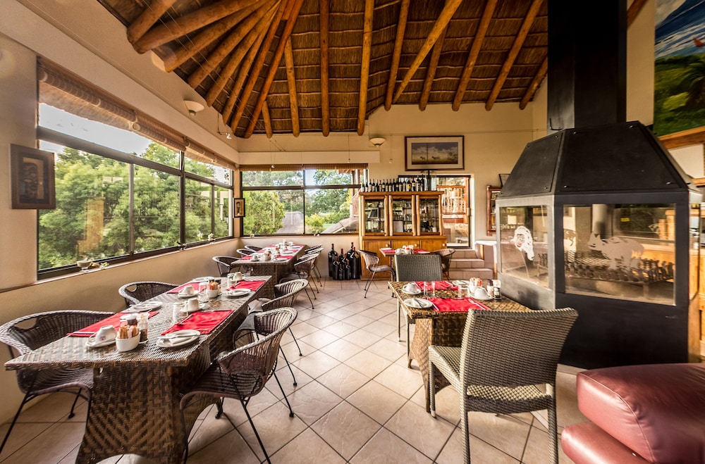 Winelands Villa Guesthouse 23/31
