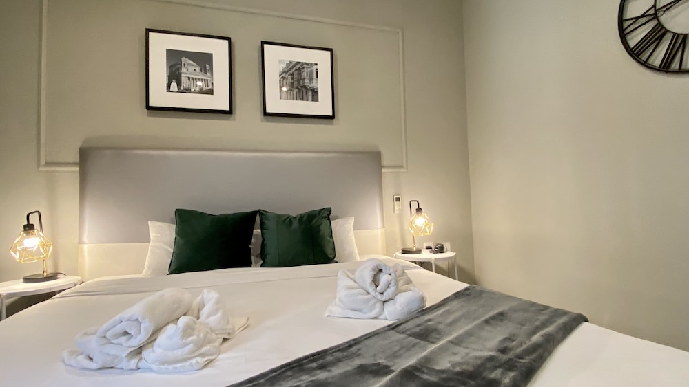 SLIEMA MARINA HOTEL 14/70