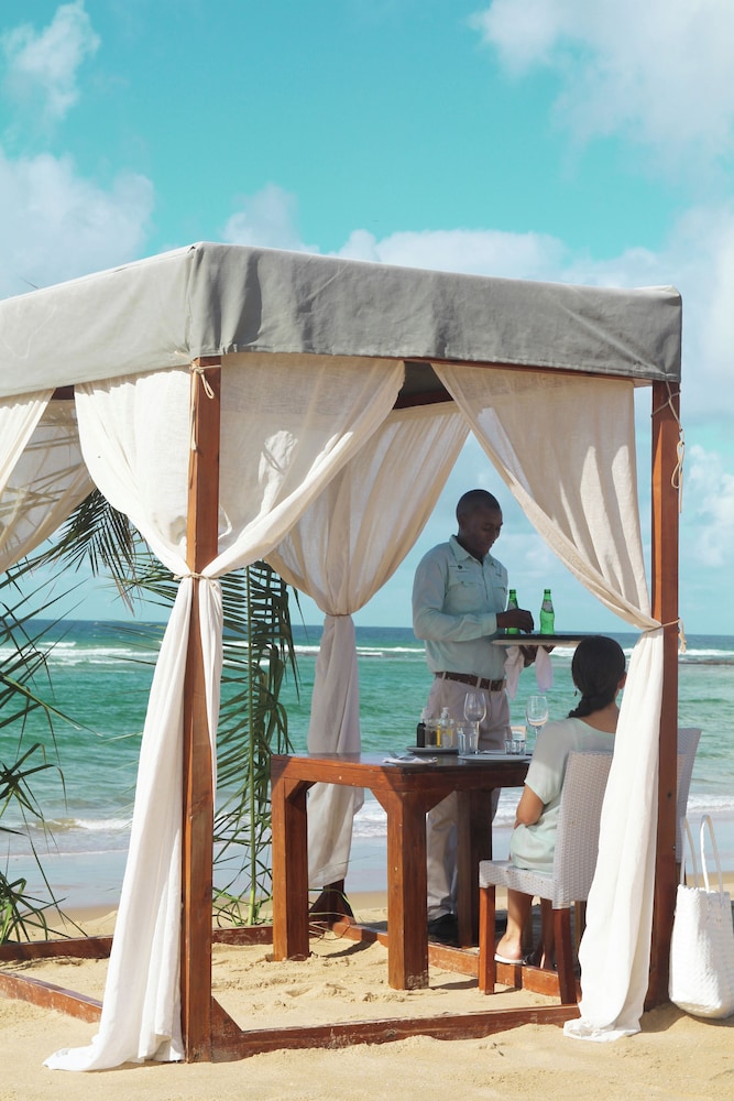 White Pearl Resort Ponta Mamoli 2/50
