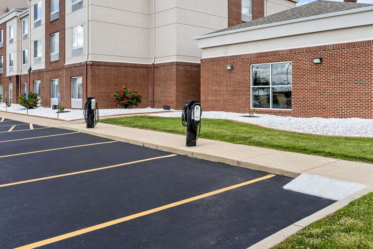 Comfort Suites Mount Vernon 34/36