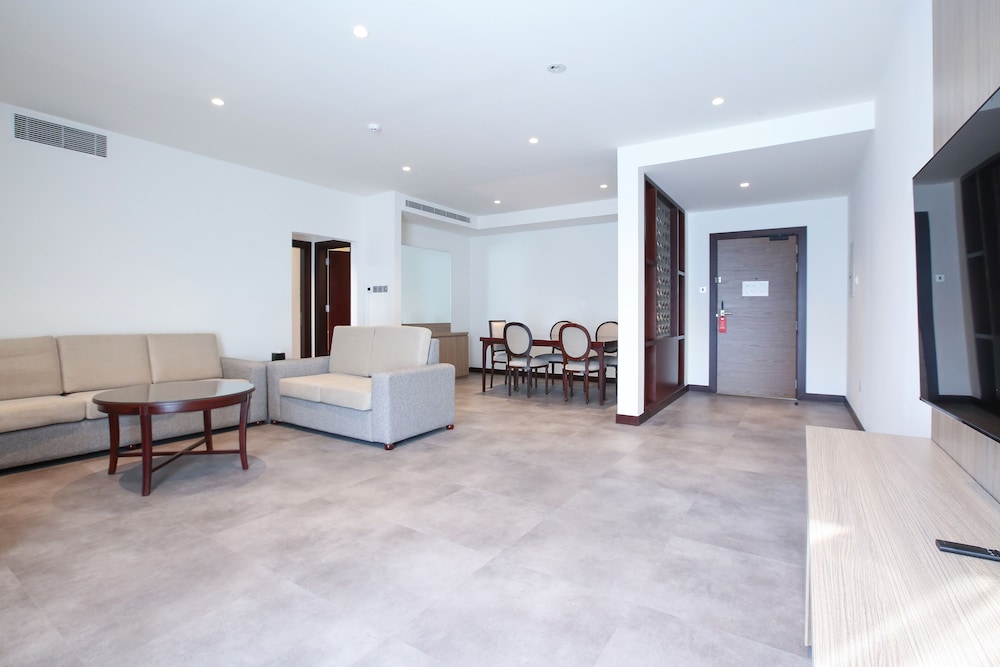 Sitara Hotel Apartment L.L.C 35/51