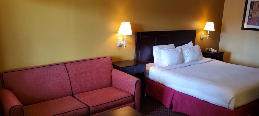 Americas Best Value Inn Suites Pensacola 8/30