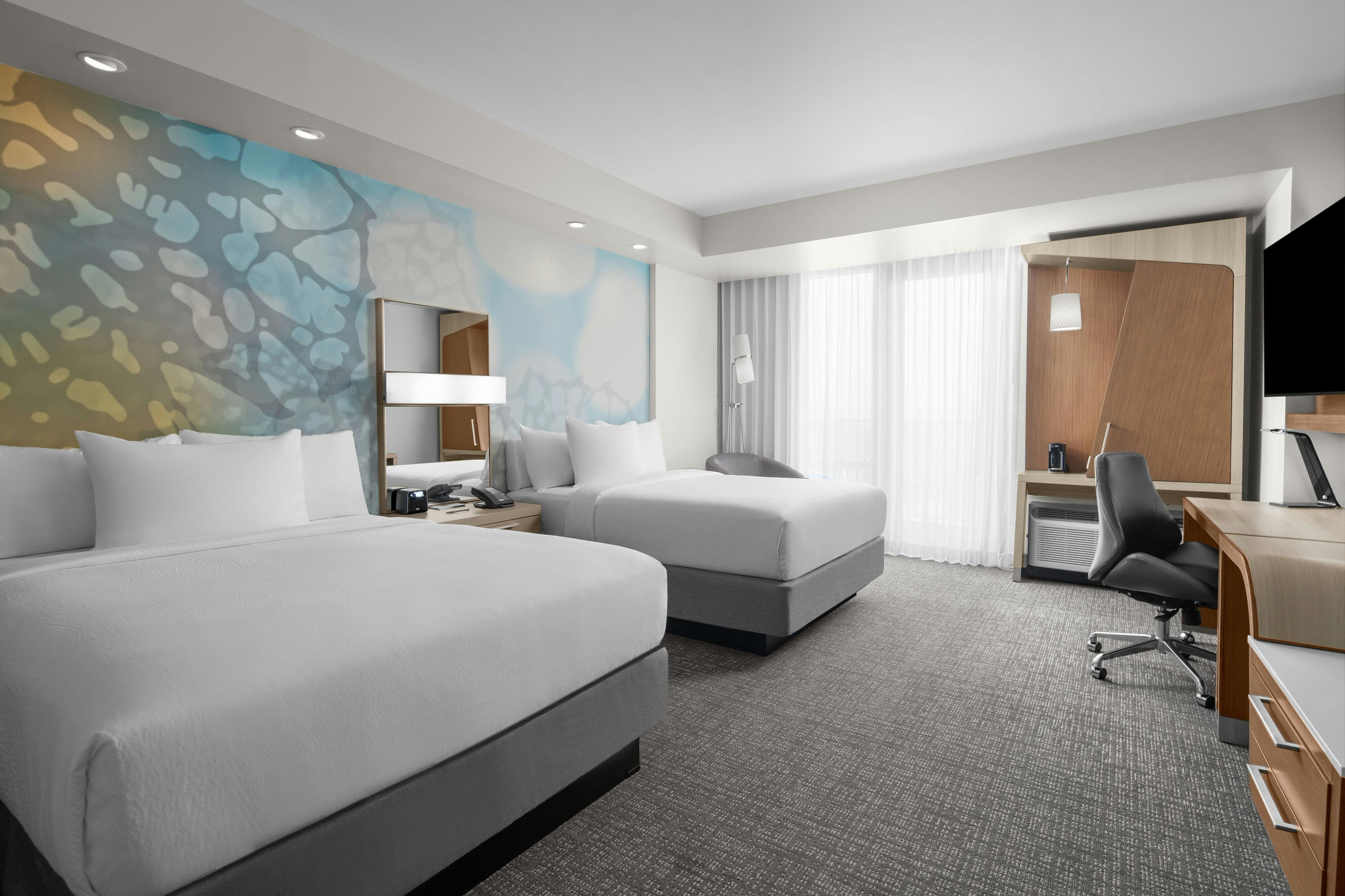 Courtyard by Marriott Clearwater Beach 6/14