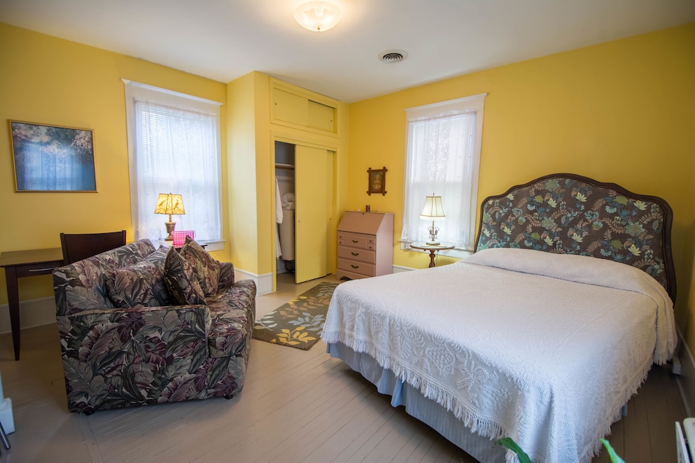 The Dailey Renewal Retreat Bed Breakfast 20/47