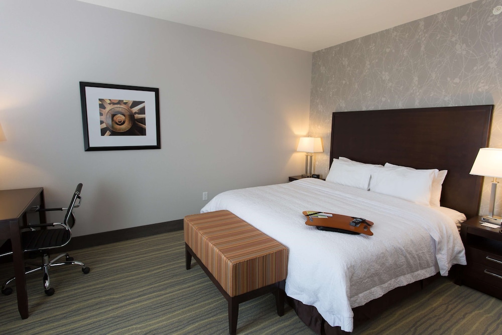 Hampton Inn By Hilton Lloydminster 19/49