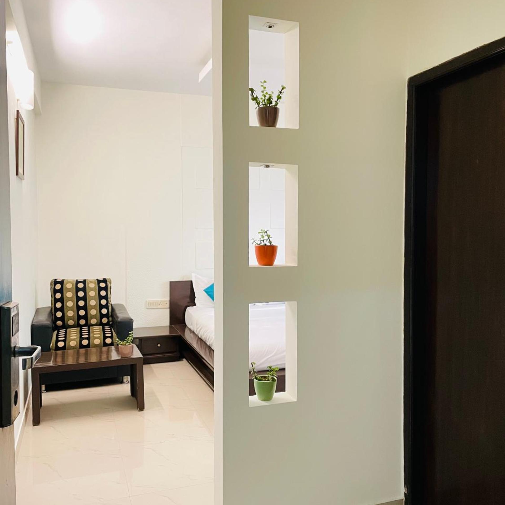 Niche Suites 33/36