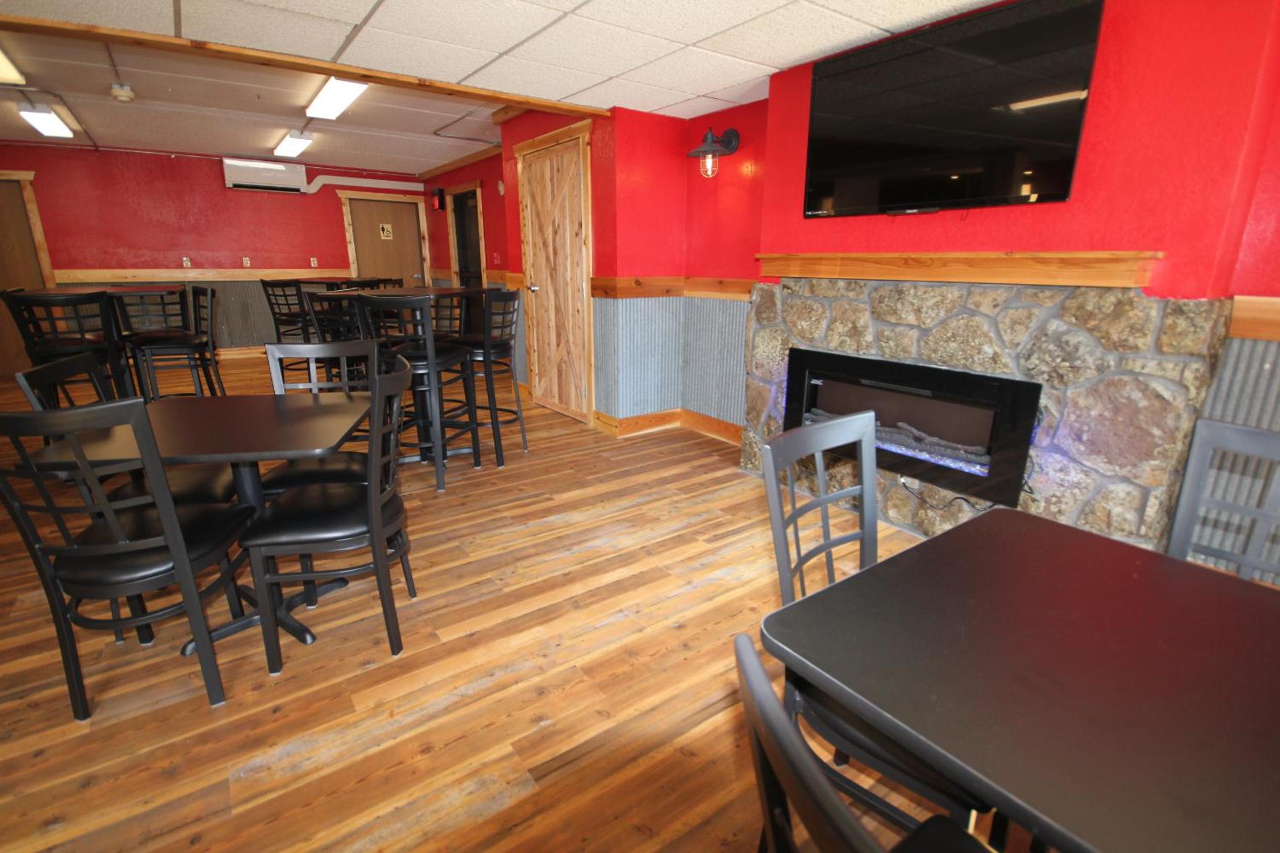 Blackstone Lodge Suites 36/50